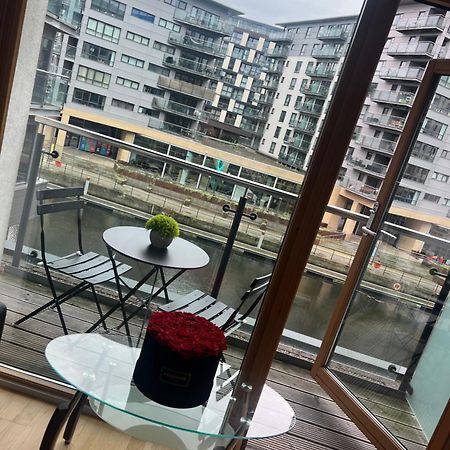 Clarance Docks Apartment Leeds  Eksteriør bilde