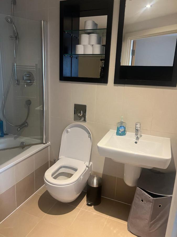 Clarance Docks Apartment Leeds  Eksteriør bilde